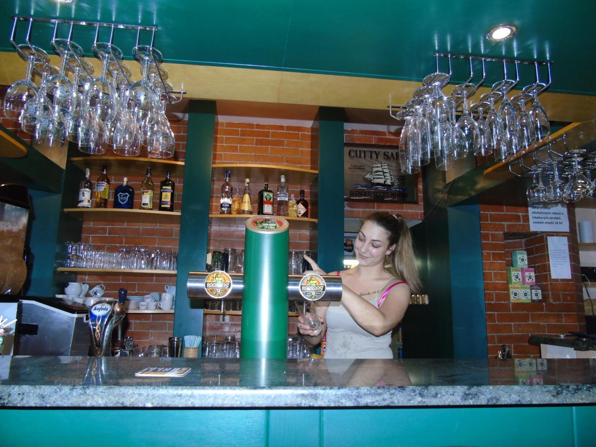 Toris Inn Trinec Luaran gambar