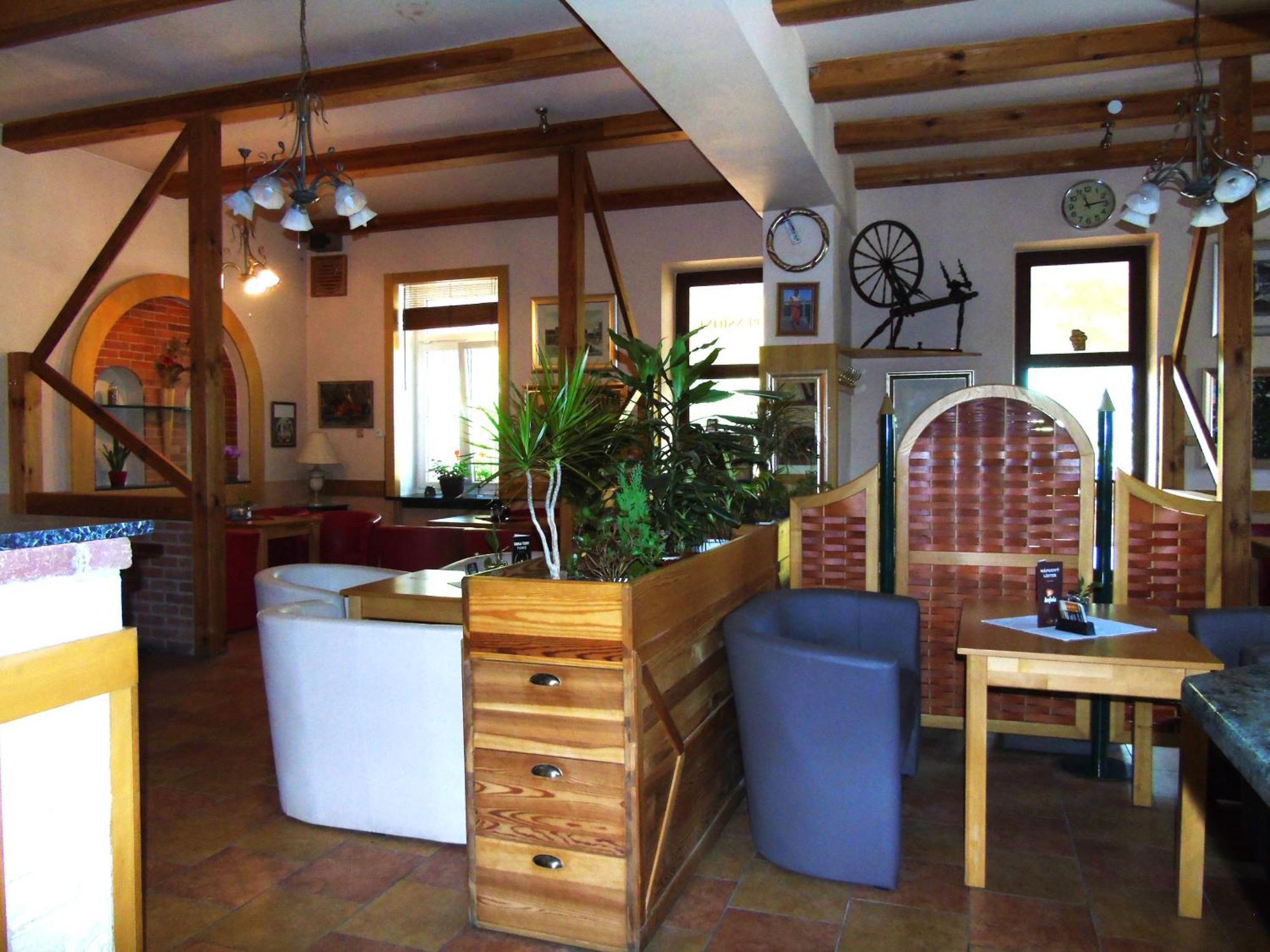 Toris Inn Trinec Luaran gambar